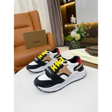 Burberry Low Shoes